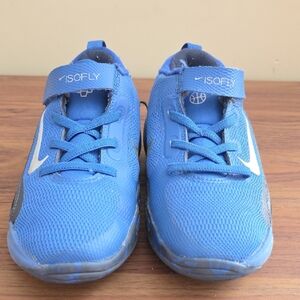 Nike Kids' Vibrant Blue ISOFLY Basketball Sneakers